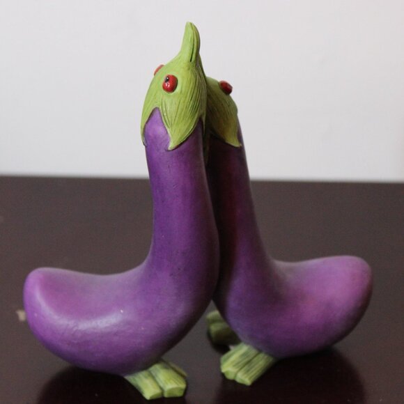 Enesco Home Grown Eggplant Duck Figurine 2004 Anthropomorphic with Box - Picture 3 of 6